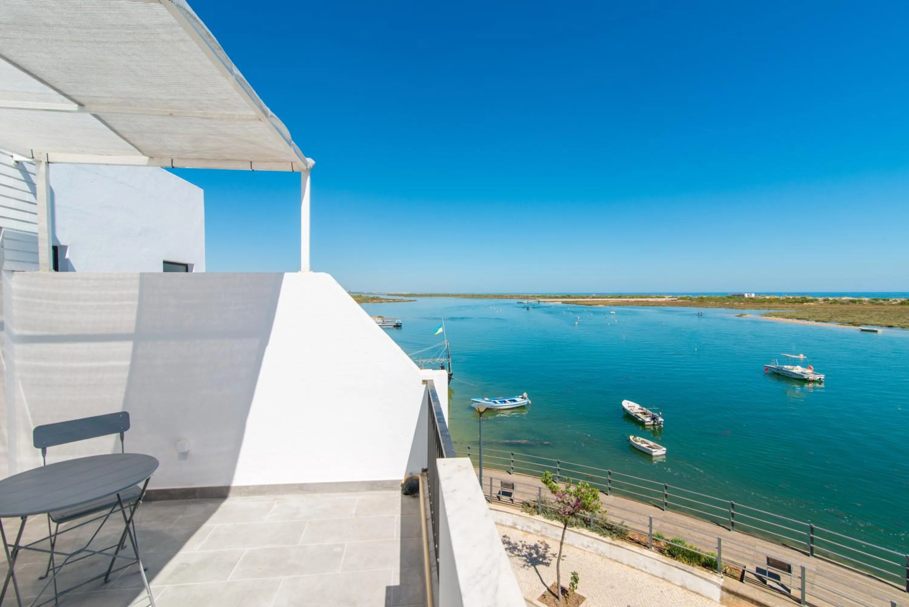 Cabanas Ria Sea View By Algartur