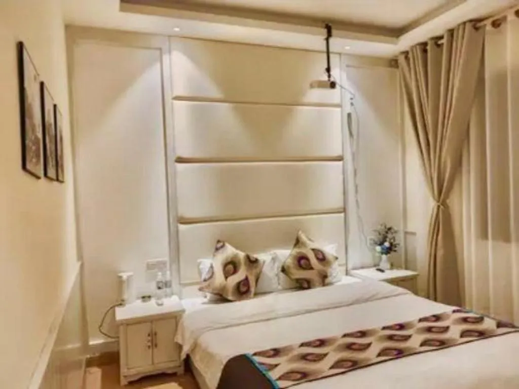 Bed in Parkside Hostel