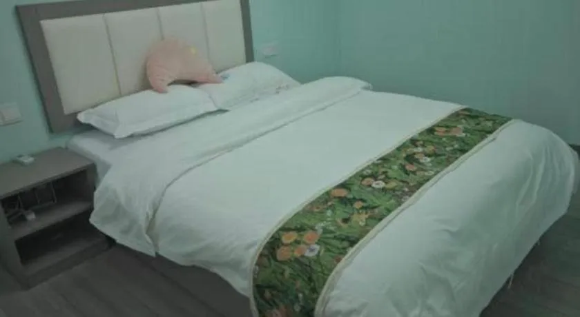 Bed in Parkside Hostel
