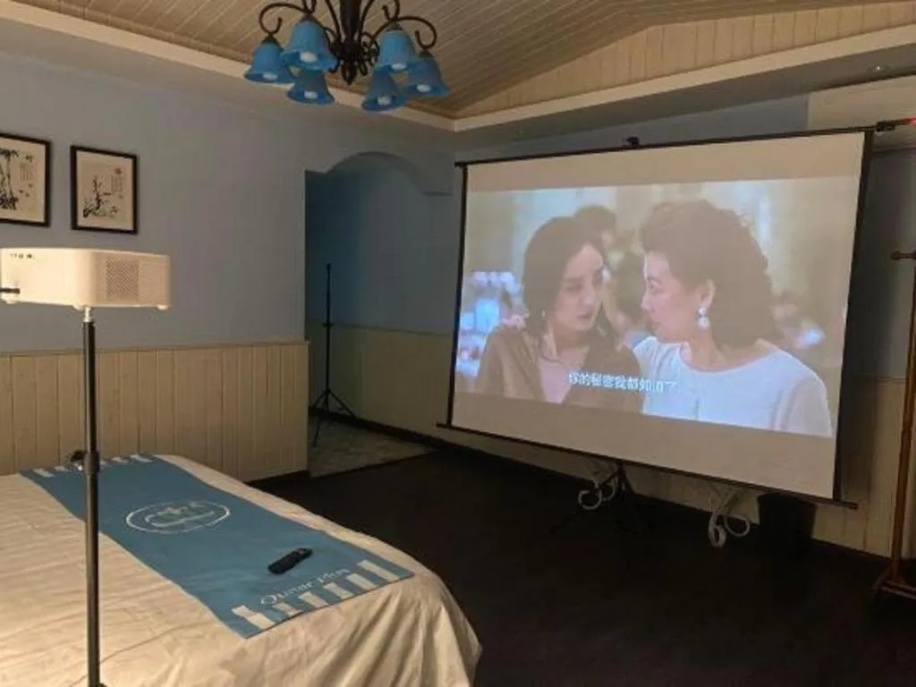 Bed in Parkside Hostel