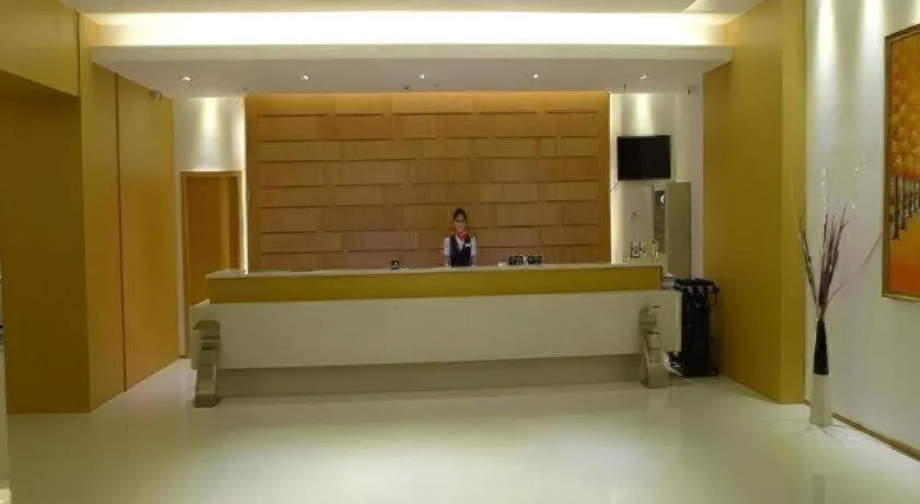 GreenTree Inn Shanghai Caohejing Development Zone Songjiang Park Jiuxin Road Business Hotel