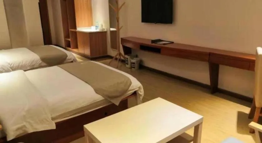 Bed in GreenTree Inn Shanghai Caohejing Development Zone Songjiang Park Jiuxin Road Business Hotel