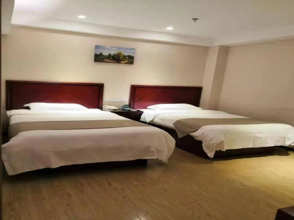 Bed in GreenTree Inn Shanghai Caohejing Development Zone Songjiang Park Jiuxin Road Business Hotel