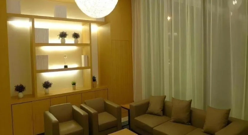 GreenTree Inn Shanghai Caohejing Development Zone Songjiang Park Jiuxin Road Business Hotel
