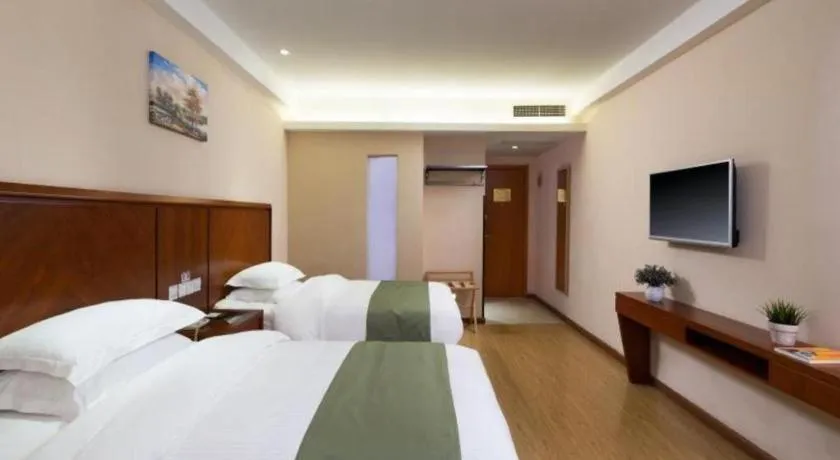 Bed in GreenTree Inn Shanghai Caohejing Development Zone Songjiang Park Jiuxin Road Business Hotel
