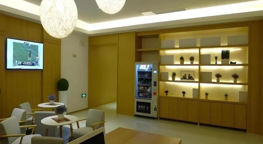 GreenTree Inn Shanghai Caohejing Development Zone Songjiang Park Jiuxin Road Business Hotel
