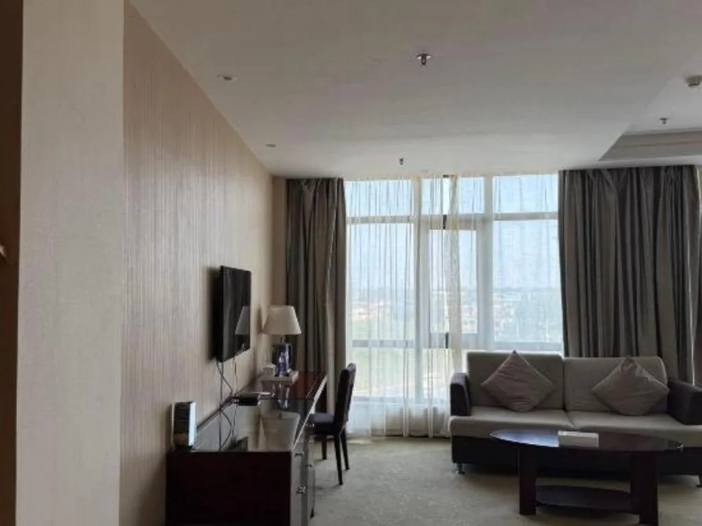 Xinxiang Zhongzhou Yihe Hotel