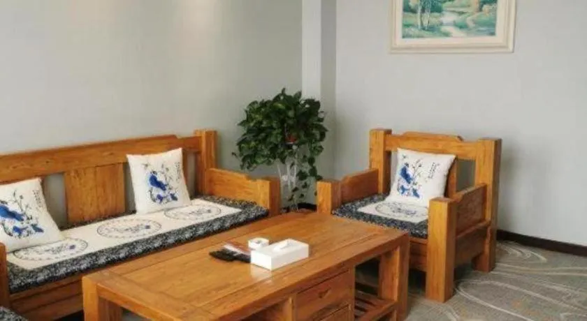 Xinxiang Zhongzhou Yihe Hotel