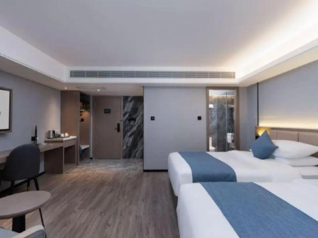 Bed in Nanning Prince Hotel