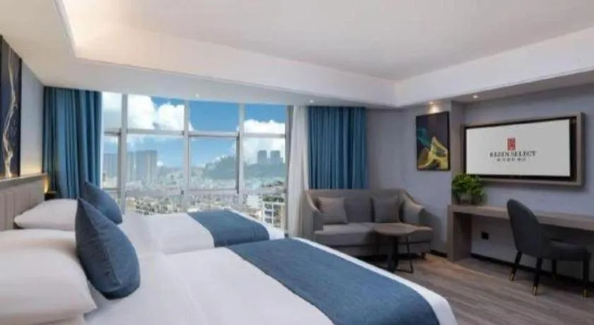 Bed in Nanning Prince Hotel