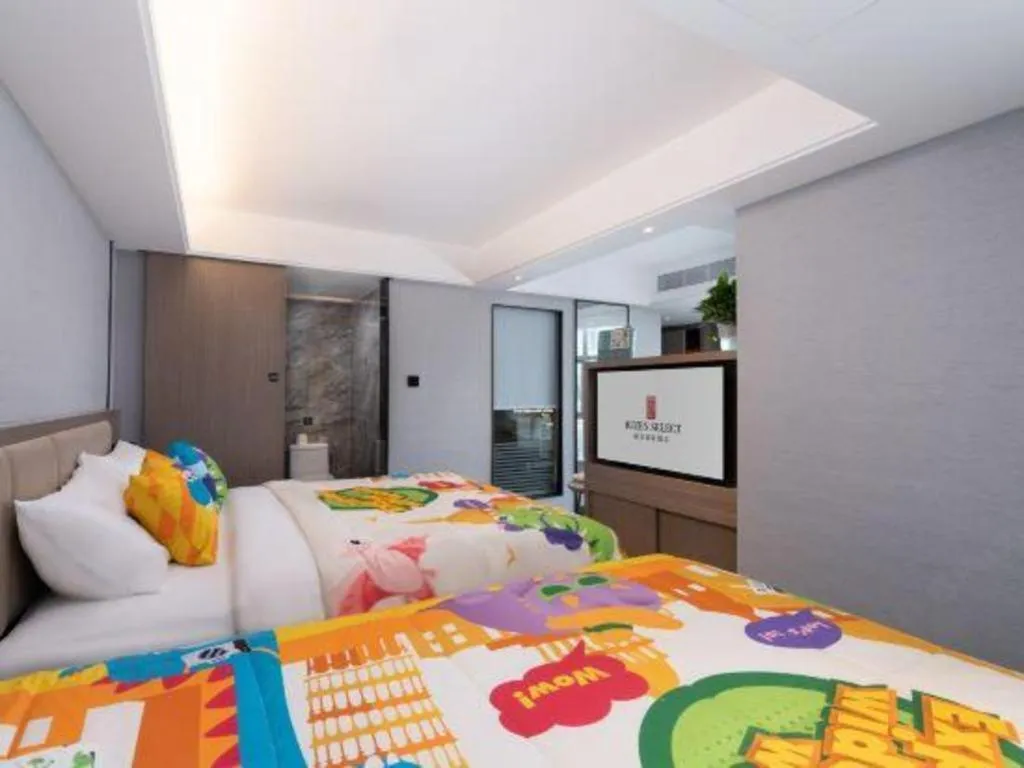 Bed in Nanning Prince Hotel