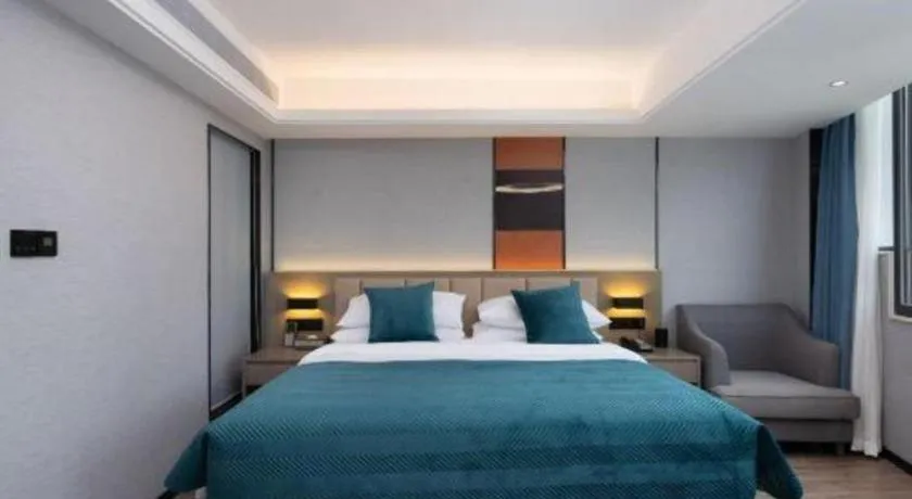 Bed in Nanning Prince Hotel