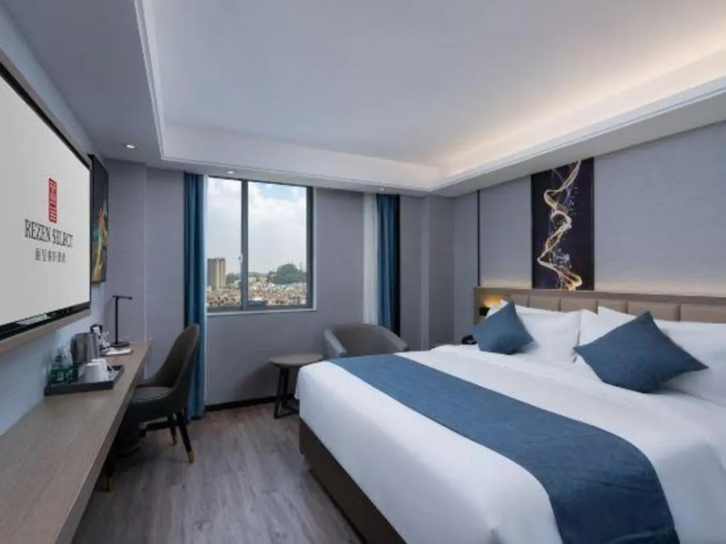 Bed in Nanning Prince Hotel