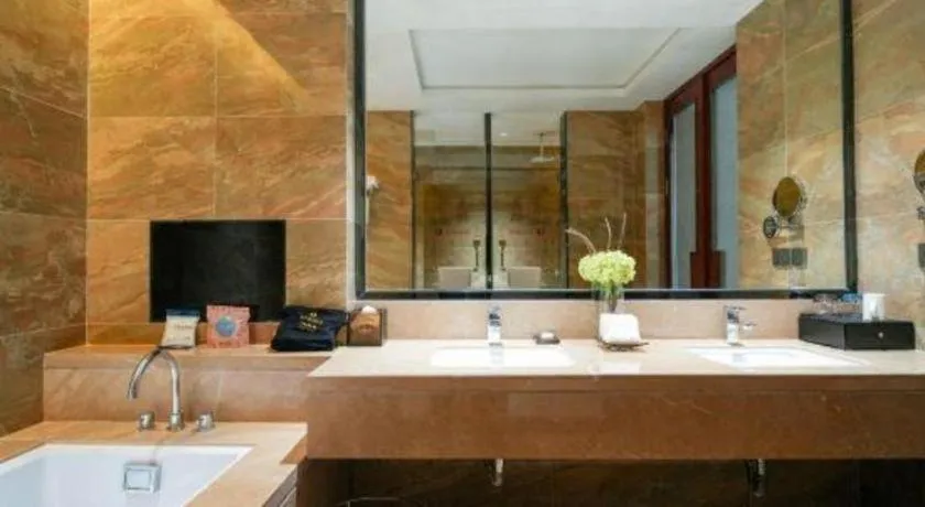 Jiyuan Oriental Jianguo Hotel