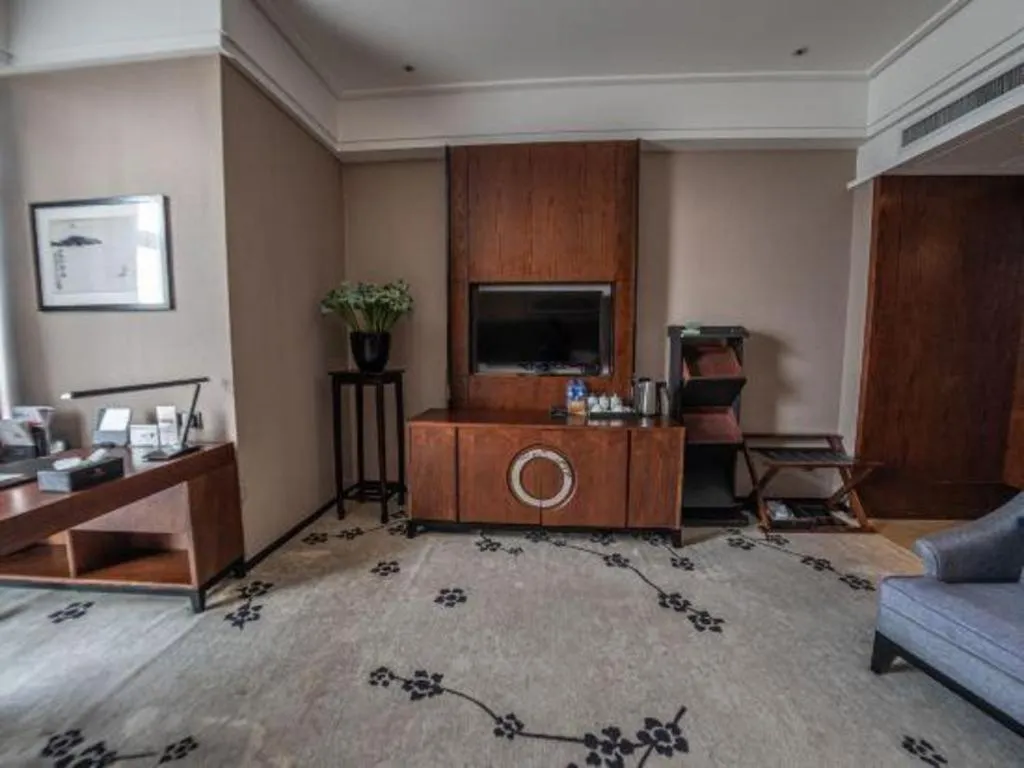 Jiyuan Oriental Jianguo Hotel