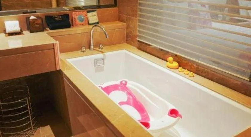 Jiyuan Oriental Jianguo Hotel