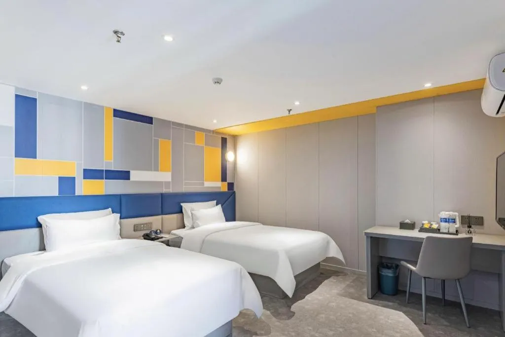 Bed in 7 Days Inn Guangzhou Dongfeng East Road Yangji Metro Station