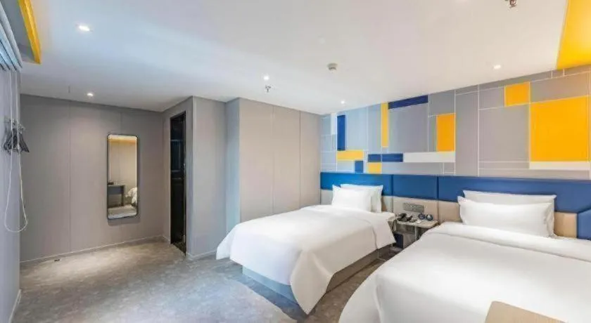 Bed in 7 Days Inn Guangzhou Dongfeng East Road Yangji Metro Station