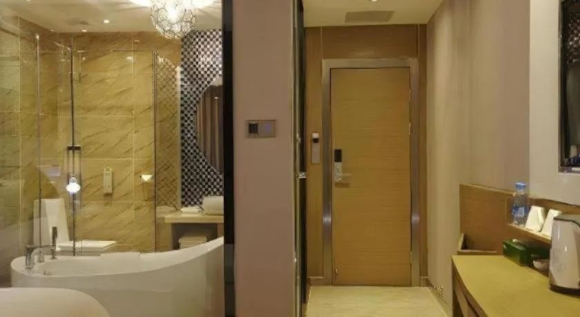 Lavande Hotel Wuhan Huanghelou Branch