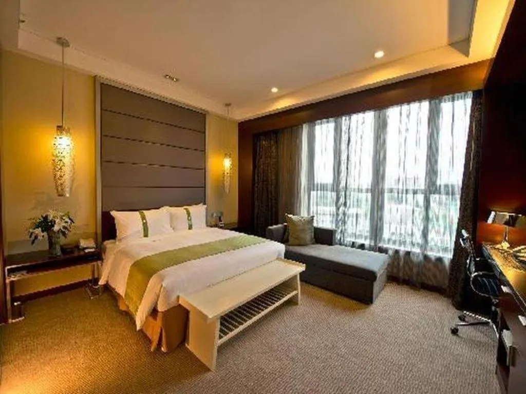 Bed in GreenTree Inn Jiangxi Nanchang XianGYAng Road Lianxi Road Business Hotel