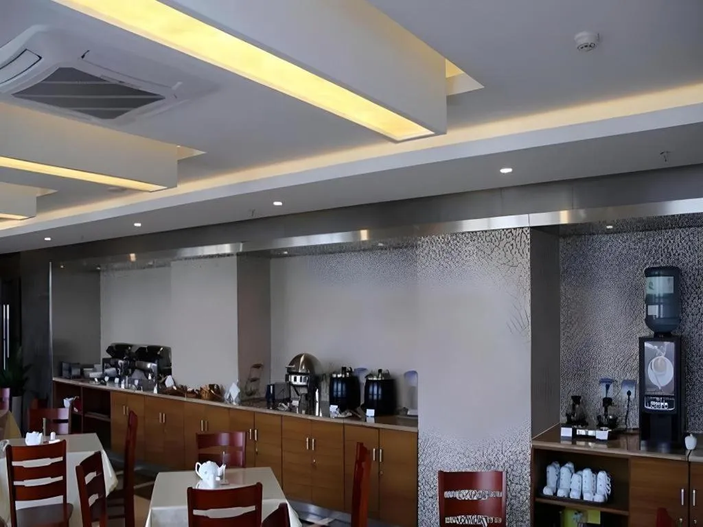 GreenTree Inn Jiangxi Nanchang XianGYAng Road Lianxi Road Business Hotel