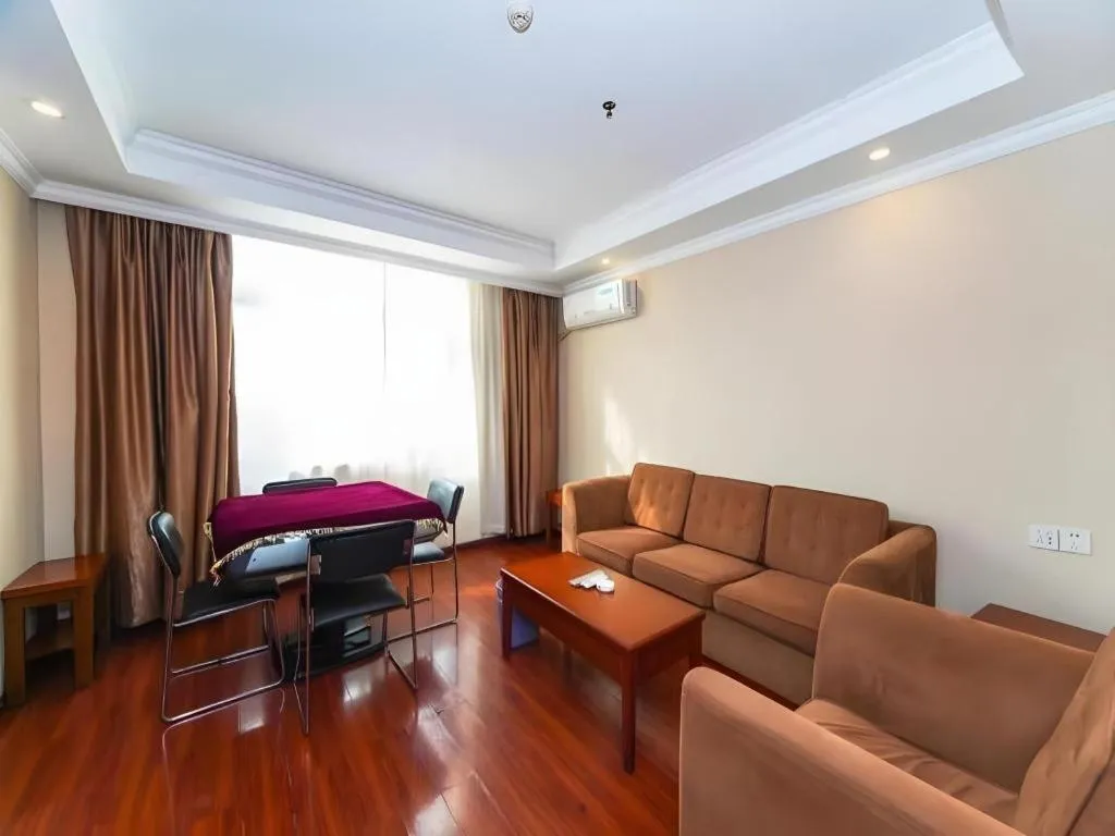 GreenTree Inn Jiangxi Nanchang XianGYAng Road Lianxi Road Business Hotel