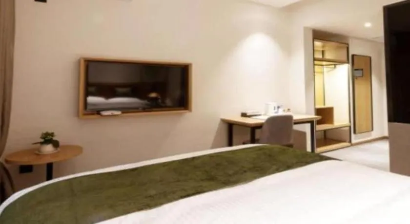 Bed in GreenTree Inn Jiangxi Nanchang XianGYAng Road Lianxi Road Business Hotel