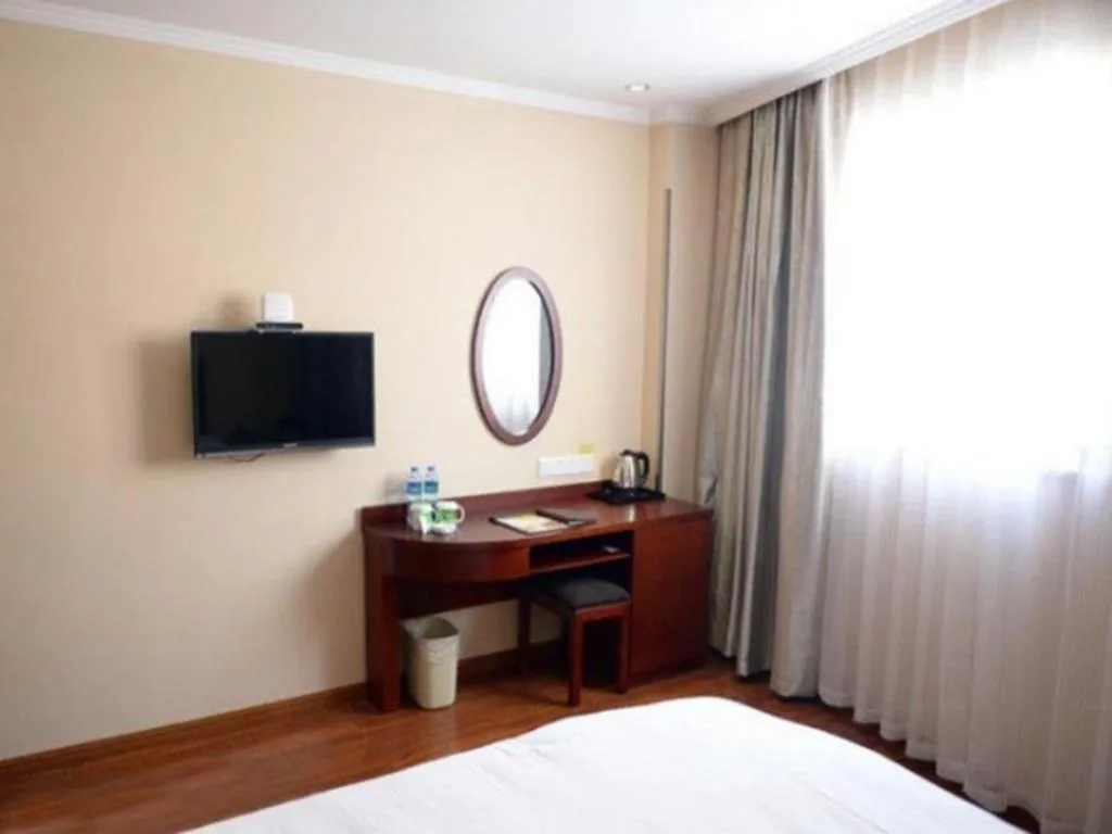 Bed in GreenTree Inn Jiangxi Nanchang XianGYAng Road Lianxi Road Business Hotel