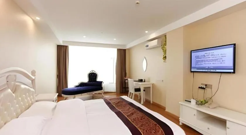 Bed in GreenTree Inn Jiangsu Wuxi Huishan High-Speed Rail Qianzhou Chongwen Road Business Hotel