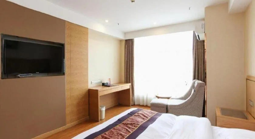 Bed in GreenTree Inn Jiangsu Wuxi Huishan High-Speed Rail Qianzhou Chongwen Road Business Hotel
