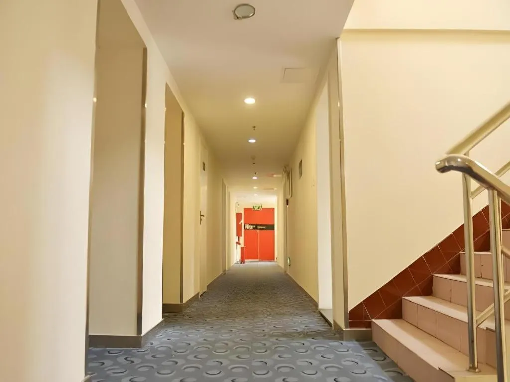 7 Days Inn Chengdu Sichuan University South Railway Station