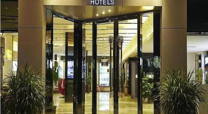 Lavande Hotel Shenzhen Huaqiang Road Subway Station Branch