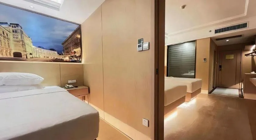 Bed in Vienna Hotel Guangxi Yangshuo Impression