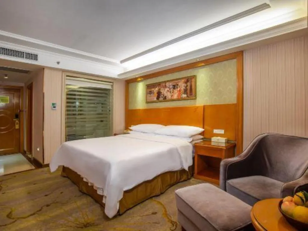 Bed in Vienna Hotel Guangxi Yangshuo Impression