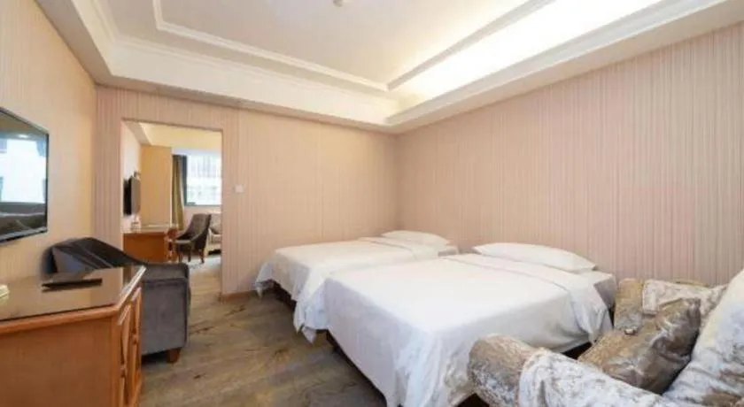 Bed in Vienna Hotel Guangxi Yangshuo Impression