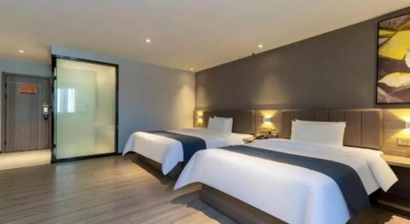 Bed in 7 Days Premium Jiangmen Wuyi Avenue Gangkou Road