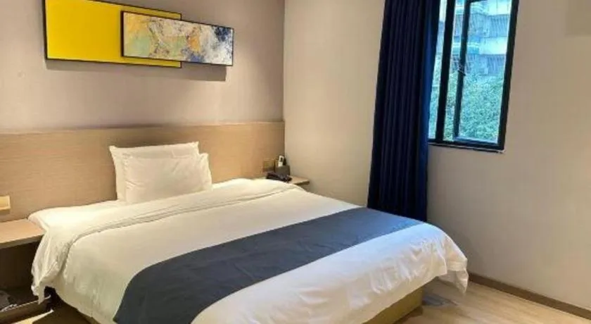 Bed in 7 Days Premium Jiangmen Wuyi Avenue Gangkou Road