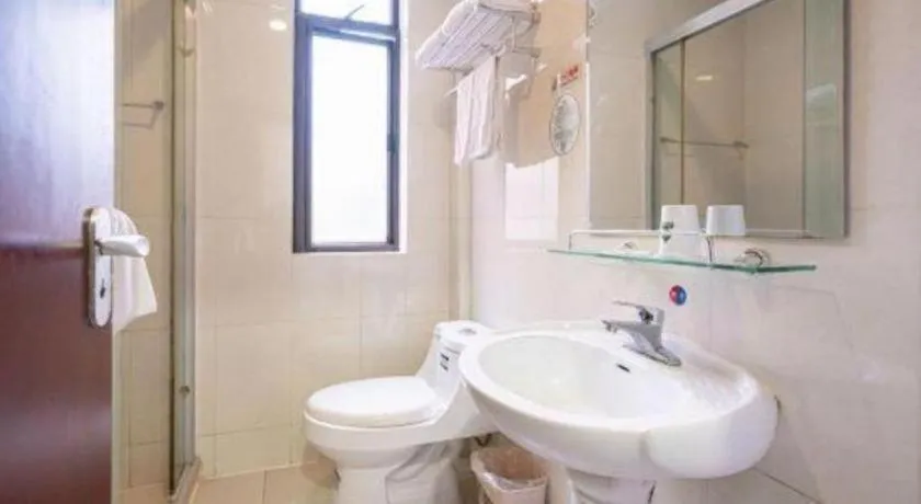 GreenTree Alliance Shanghai Railway Station QiuJiang Road Hotel