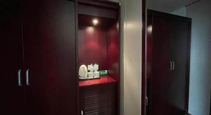 GreenTree Alliance Shanghai Railway Station QiuJiang Road Hotel