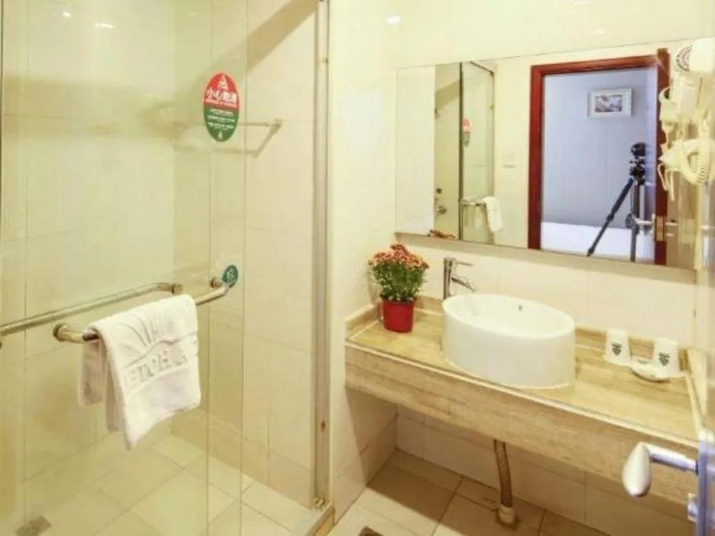 GreenTree Alliance Shanghai Railway Station QiuJiang Road Hotel