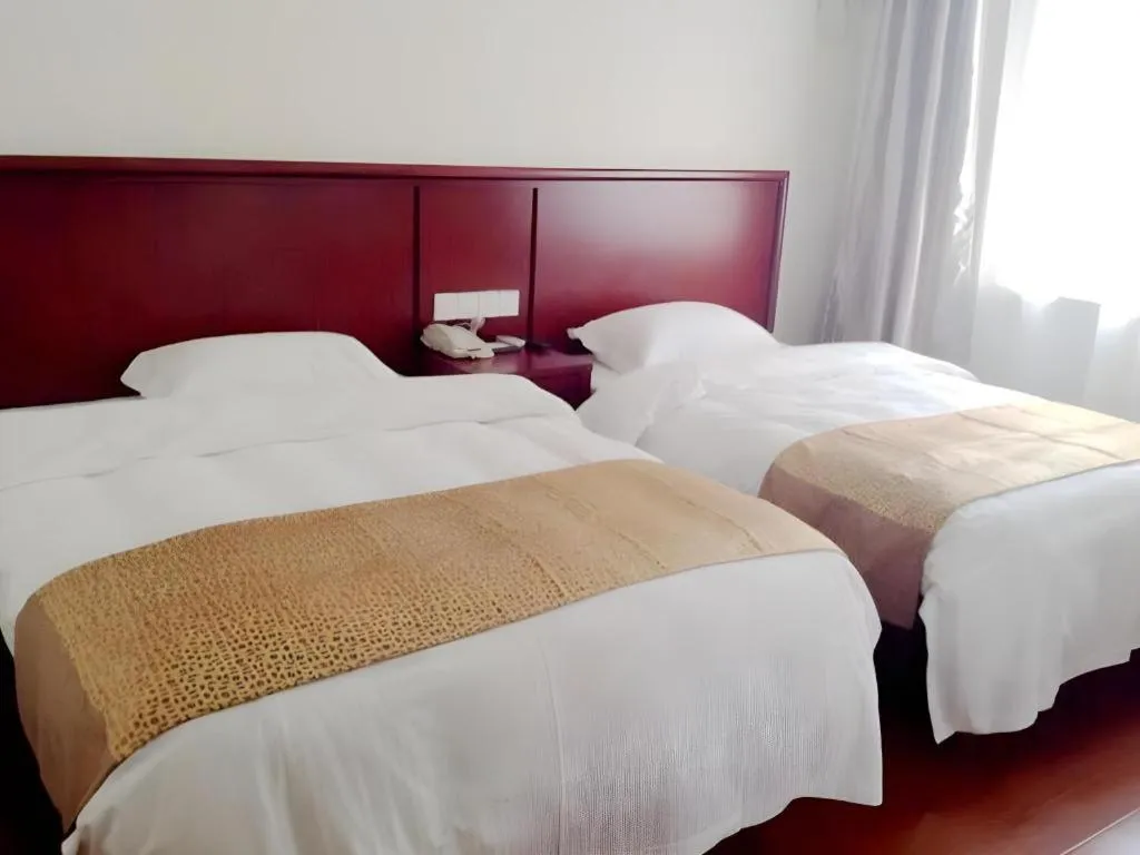 Bed in GreenTree Alliance Shanghai Railway Station QiuJiang Road Hotel