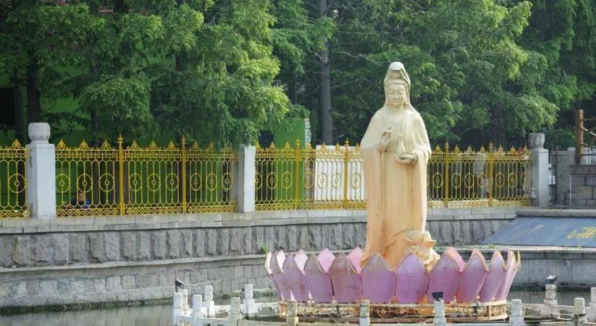 7 Days Inn Qingdao Liaoyang West Road Xinye Plaza Metro Station