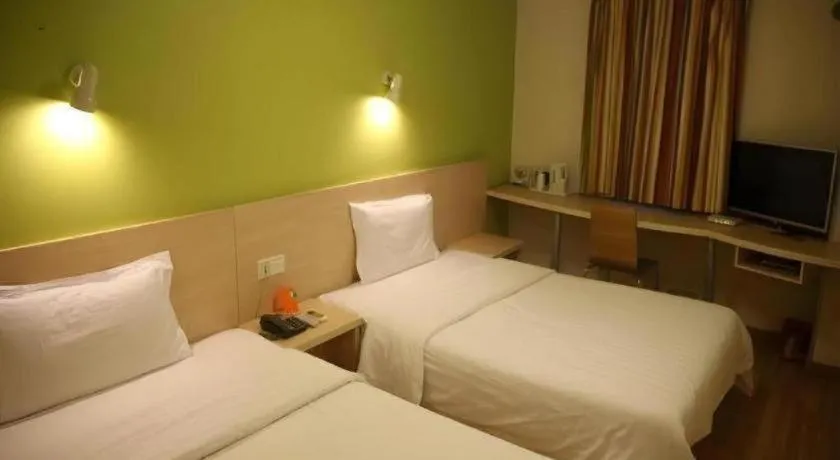 Bed in 7 Days Inn Nanjing Railway Station Xin Mo Fan Road Subway Station Branch