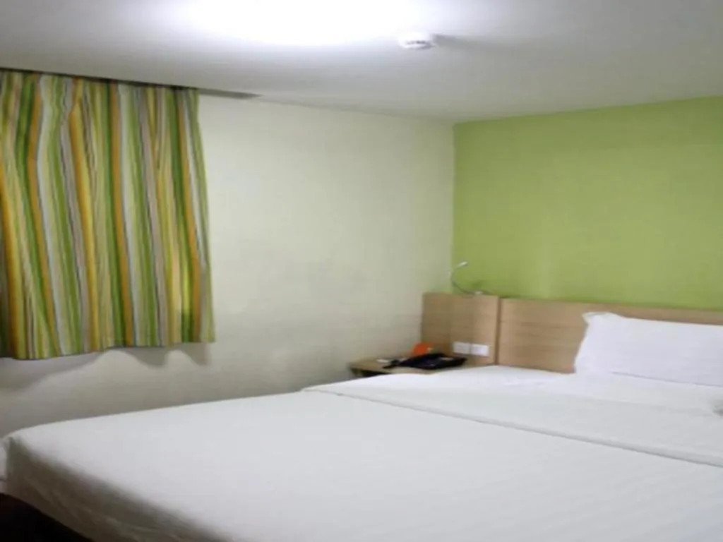 Bed in 7 Days Inn Bijie Jinsha Hebin Road