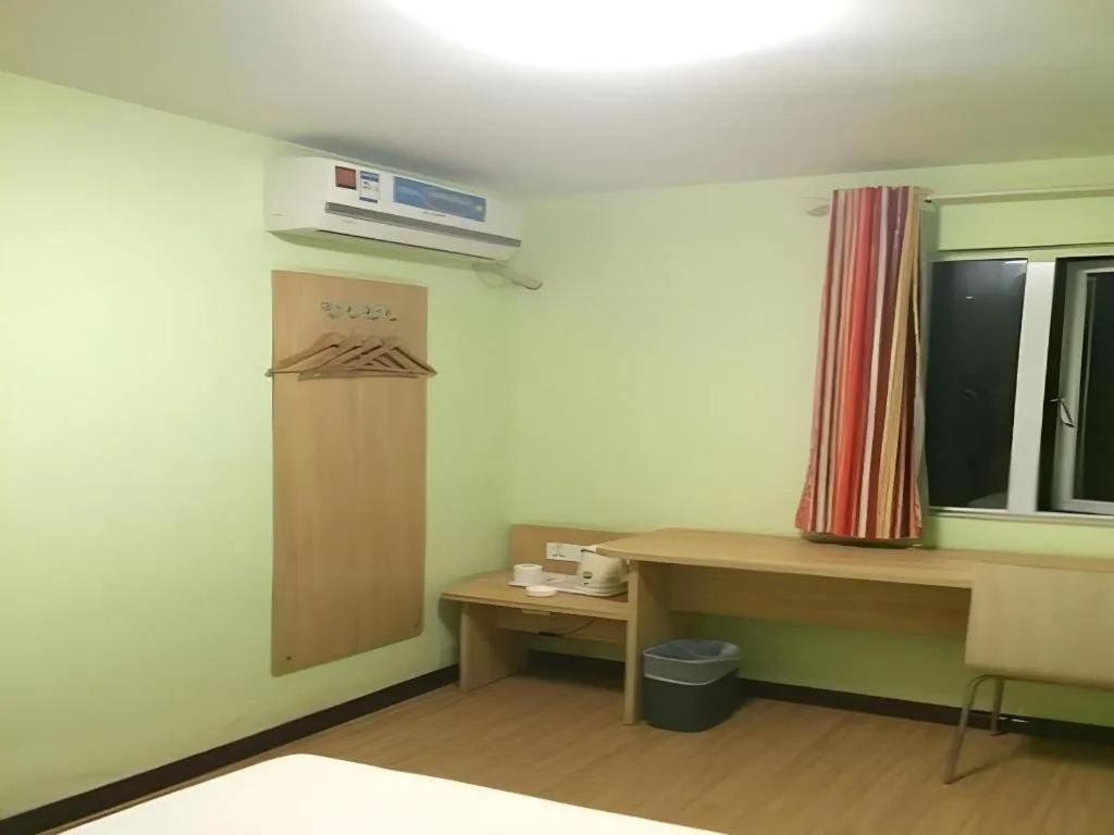 Bed in 7 Days Inn Bijie Jinsha Hebin Road