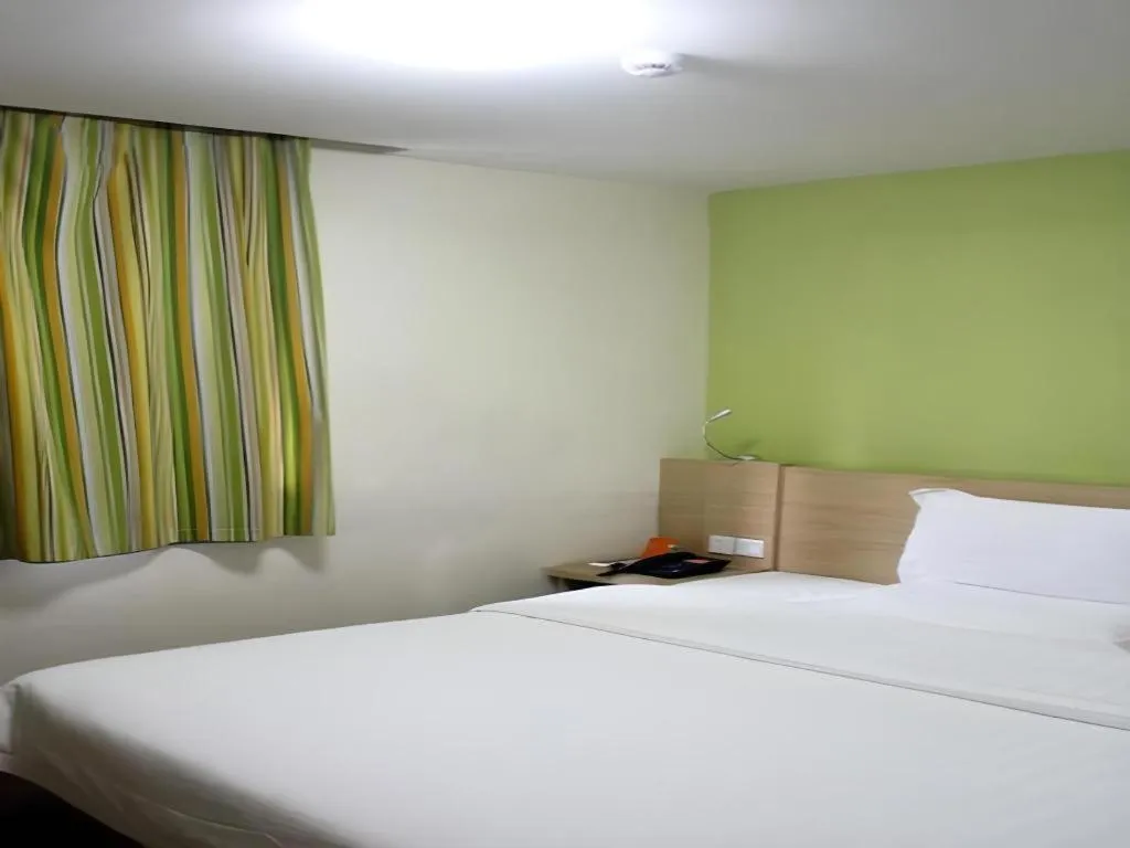 Bed in 7 Days Inn Bijie Jinsha Hebin Road