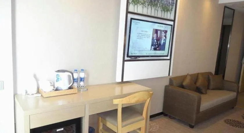 LAVANDE Hotel Dalian Huanan Square North Railway Station