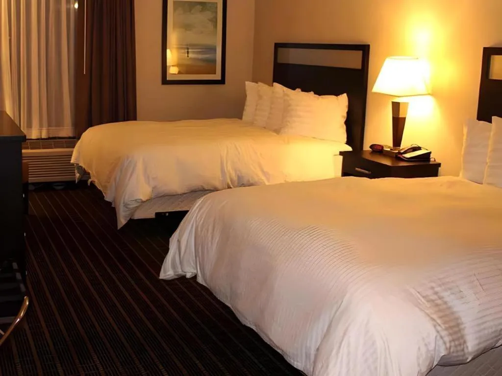 Bed in Alhambra Hotel