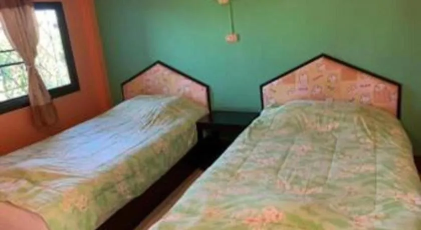 Bed in Ruen View Resort