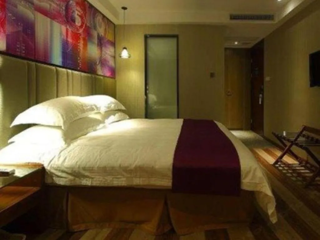Bed in GreenTree Inn Fujian Fuzhou Software Park River View Business Hotel